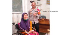 Berfoto sama Kapolsek Kalidoni