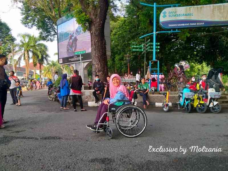 Suasana di Kambang Iwak Palembang