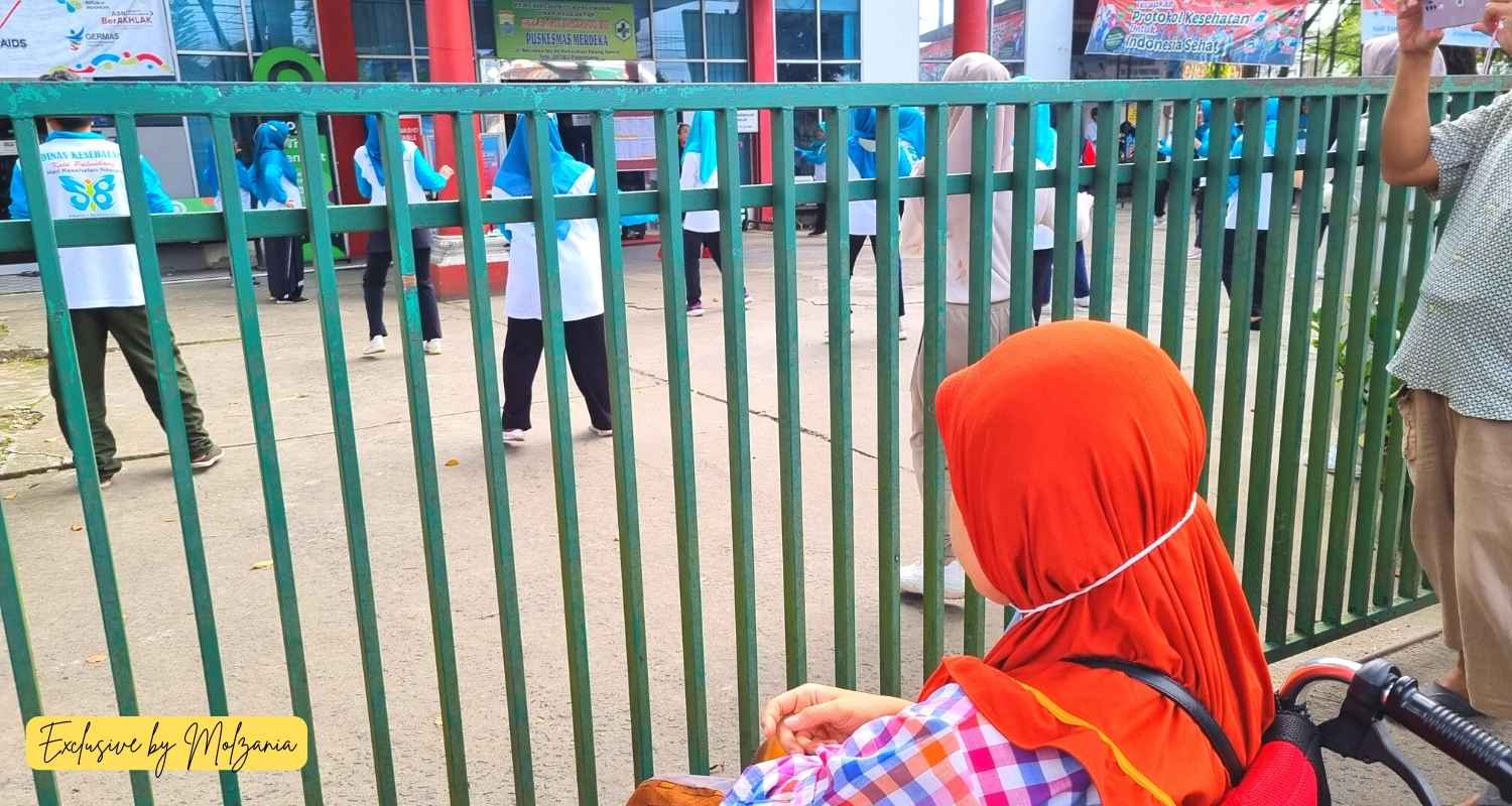 Kegiatan senam di puskesmas palembang