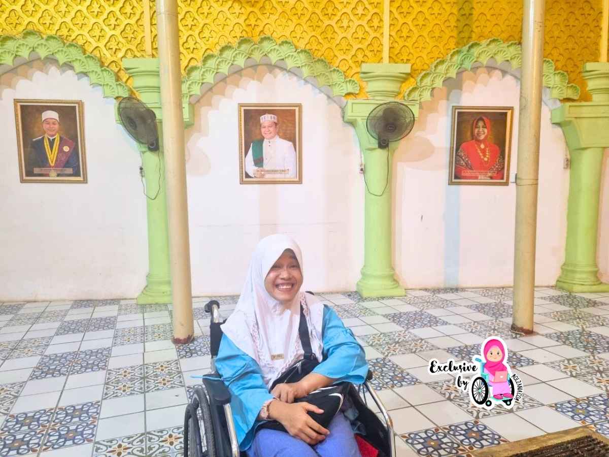 foto ustadz syoffwatillah mohzaib